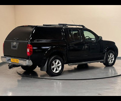 Nissan Navara 2.5 dCi Tekna 4WD Euro 5 4dr - 58