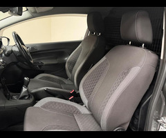 Ford Fiesta Van 1.5 TDCi Sport Panel Van 3dr - 31
