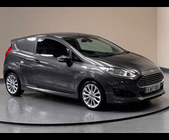 Ford Fiesta Van 1.5 TDCi Sport Panel Van 3dr - 46