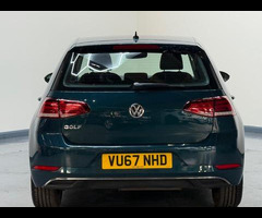 Volkswagen Golf 1.6 TDI BlueMotion Tech SE Nav Euro 6 (s/s) 5dr - 9