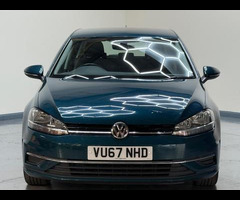 Volkswagen Golf 1.6 TDI BlueMotion Tech SE Nav Euro 6 (s/s) 5dr - 41
