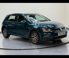 Volkswagen Golf 1.6 TDI BlueMotion Tech SE Nav Euro 6 (s/s) 5dr - 52