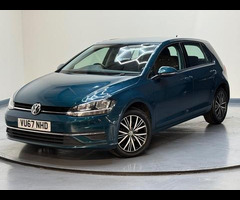 Volkswagen Golf 1.6 TDI BlueMotion Tech SE Nav Euro 6 (s/s) 5dr - 57