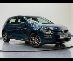 Volkswagen Golf 1.6 TDI BlueMotion Tech SE Nav Euro 6 (s/s) 5dr - 63