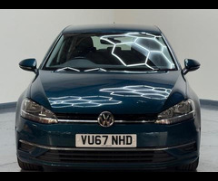Volkswagen Golf 1.6 TDI BlueMotion Tech SE Nav Euro 6 (s/s) 5dr - 68