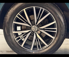 Volkswagen Golf 1.6 TDI BlueMotion Tech SE Nav Euro 6 (s/s) 5dr - 73