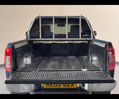Nissan Navara 2.5 dCi Outlaw King Cab Pickup 4dr - 10