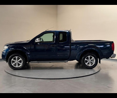 Nissan Navara 2.5 dCi Outlaw King Cab Pickup 4dr - 31