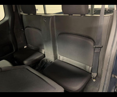 Nissan Navara 2.5 dCi Outlaw King Cab Pickup 4dr - 34