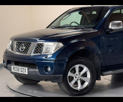 Nissan Navara 2.5 dCi Outlaw King Cab Pickup 4dr - 61