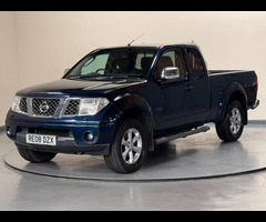 Nissan Navara 2.5 dCi Outlaw King Cab Pickup 4dr - 65