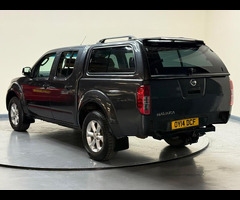 Nissan Navara 2.5 dCi Visia 4WD Euro 5 4dr - 40