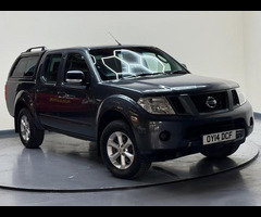 Nissan Navara 2.5 dCi Visia 4WD Euro 5 4dr - 41
