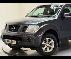 Nissan Navara 2.5 dCi Visia 4WD Euro 5 4dr - 58