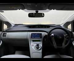 Toyota Prius 1.5 CVT 4dr - 3