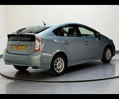 Toyota Prius 1.5 CVT 4dr - 6
