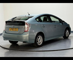 Toyota Prius 1.5 CVT 4dr - 42
