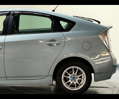 Toyota Prius 1.5 CVT 4dr - 52