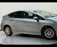 Toyota Prius 1.5 CVT 4dr - 64