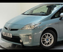 Toyota Prius 1.5 CVT 4dr - 65