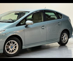 Toyota Prius 1.5 CVT 4dr - 66