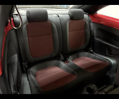Volkswagen Beetle 1.4 TSI Design Euro 5 3dr - 26