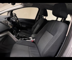 Ford Grand C-Max 1.6 TDCi Titanium Euro 5 5dr - 32