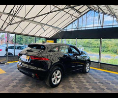 Jaguar E-pace 2.0 E-Pace R-Dynamic S D 4X2 5dr - 6