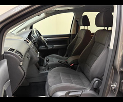 Volkswagen Touran 2.0 TDI Sport 5dr (7 Seats) - 4