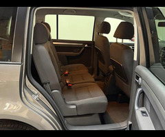 Volkswagen Touran 2.0 TDI Sport 5dr (7 Seats) - 24