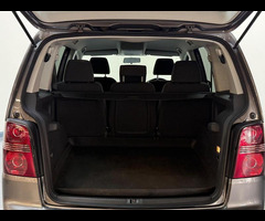 Volkswagen Touran 2.0 TDI Sport 5dr (7 Seats) - 28