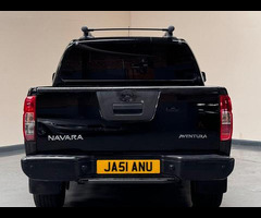 Nissan Navara 2.5 dCi Aventura 4dr - 9