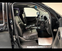 Nissan Navara 2.5 dCi Aventura 4dr - 14