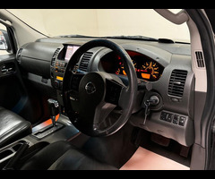 Nissan Navara 2.5 dCi Aventura 4dr - 16