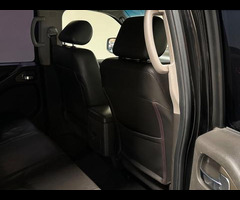 Nissan Navara 2.5 dCi Aventura 4dr - 26