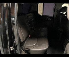 Nissan Navara 2.5 dCi Aventura 4dr - 27