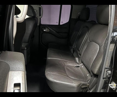 Nissan Navara 2.5 dCi Aventura 4dr - 37