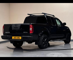 Nissan Navara 2.5 dCi Aventura 4dr - 45