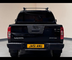 Nissan Navara 2.5 dCi Aventura 4dr - 46