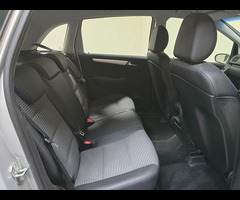Mercedes-Benz B Class 2.0 B180 SE CVT 5dr - 23