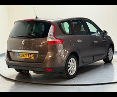 Renault Grand Scenic 1.5 dCi Privilege TomTom Euro 4 5dr - 6