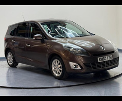 Renault Grand Scenic 1.5 dCi Privilege TomTom Euro 4 5dr - 13