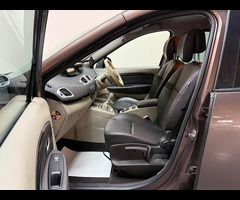 Renault Grand Scenic 1.5 dCi Privilege TomTom Euro 4 5dr - 31