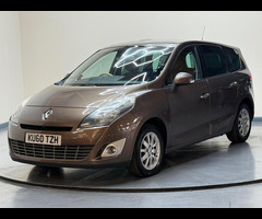 Renault Grand Scenic 1.5 dCi Privilege TomTom Euro 4 5dr - 34