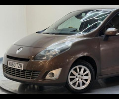Renault Grand Scenic 1.5 dCi Privilege TomTom Euro 4 5dr - 57