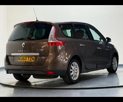 Renault Grand Scenic 1.5 dCi Privilege TomTom Euro 4 5dr - 59