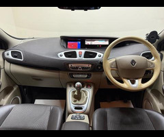 Renault Grand Scenic 1.5 dCi Privilege TomTom Euro 4 5dr - 65