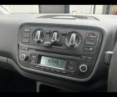 Skoda Citigo GREAT EXAMPLE OF A SKODA CITIGO GREENTECH, DRIVE AWAY BARGAIN!!

MANUAL
PETROL
SOLID 1. - 18