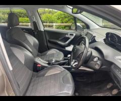 Peugeot 2008 - COMPETITIVE RATES - FINANCE AVAILABLE - 

GREAT EXAMPLE OF A PEUGEOT 2008, DRIVE AWAY - 8