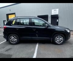 Volkswagen Tiguan GREAT EXAMPLE OF A VOLKSWAGEN TIGUAN TDI S 4WD , DRIVE AWAY BARGAIN!!

MANUAL
DIES - 6
